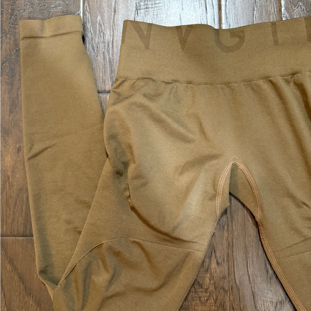 NVGTN Leggings